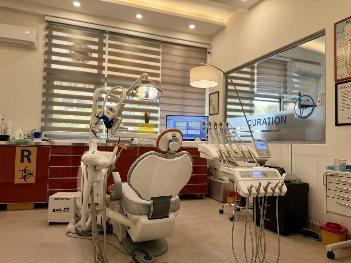 Oral Dent treatment room